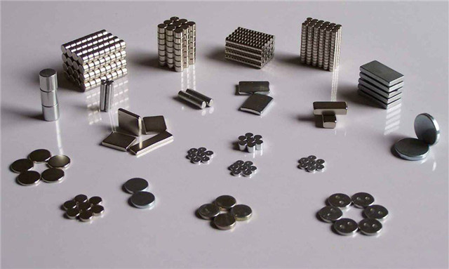 各种规格形状钕铁硼磁铁