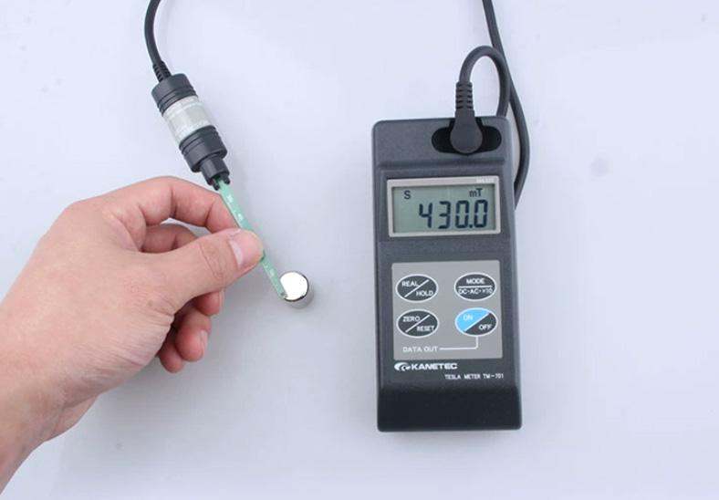 磁铁表磁是什么意思？表磁越高磁力越好吗？