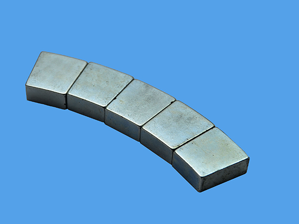 镀锌扇形块状磁钢 规格非标定制